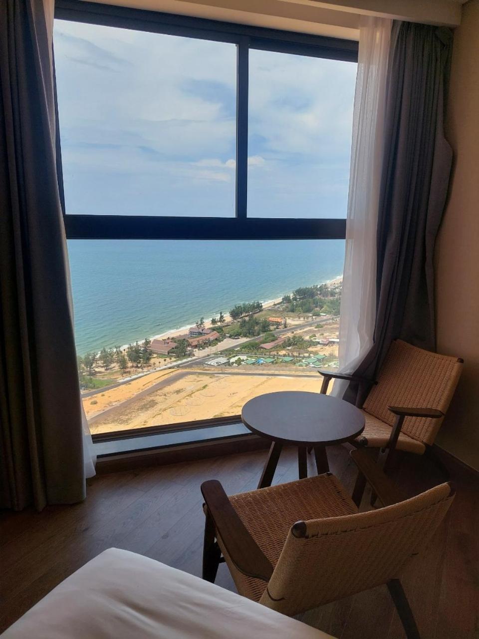 Hotel Apec Mandela Wyndham Mui Ne Long Son Exterior foto